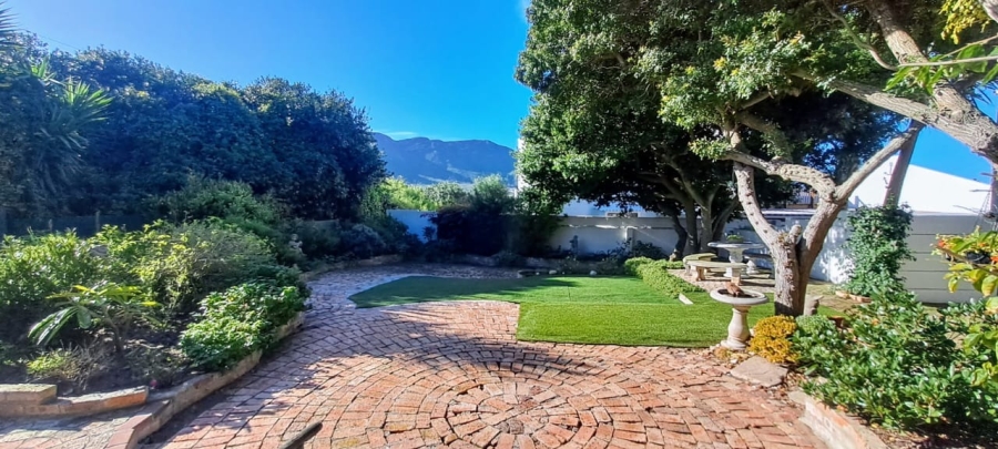 4 Bedroom Property for Sale in Vermont Western Cape